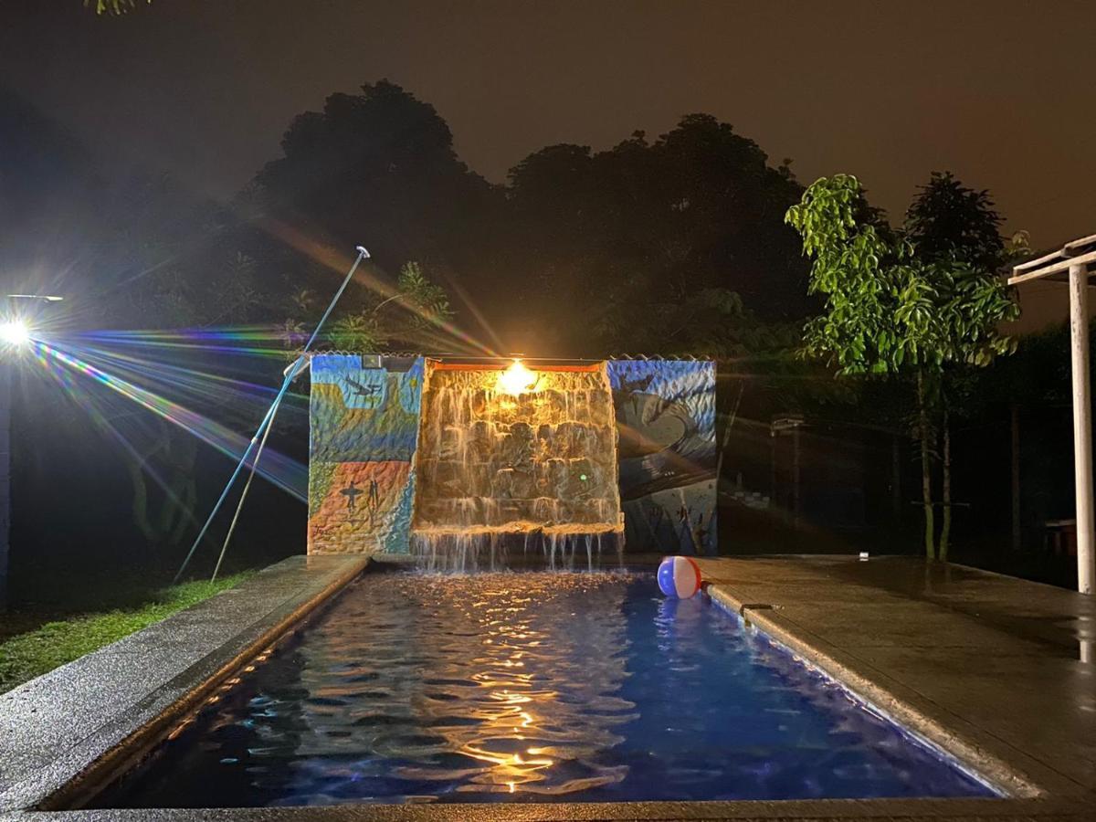 Hostal eco-aventura Montañita Esterno foto